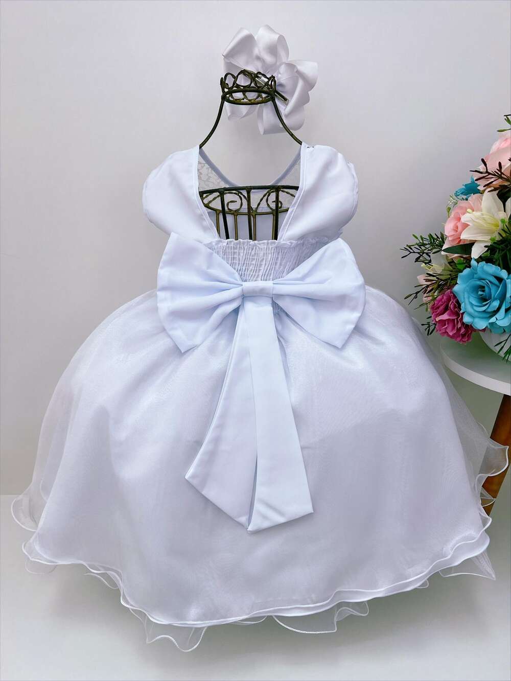 Vestido Infantil Branco Com Renda Cinto Pérolas