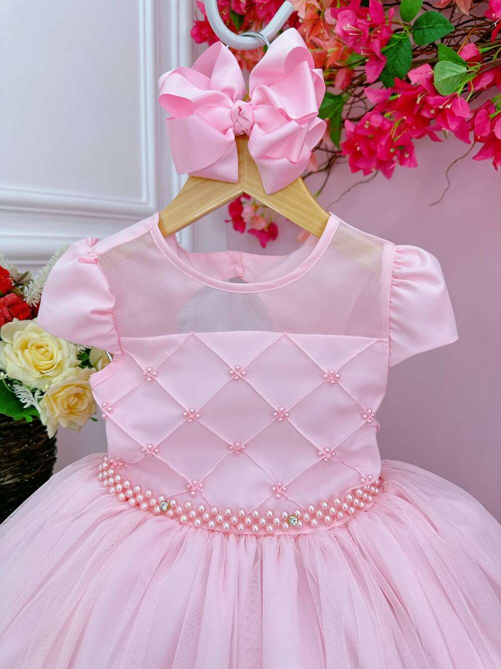 Vestido Infantil Rosa Bebê C/ Busto Nervura e Pérolas Damas