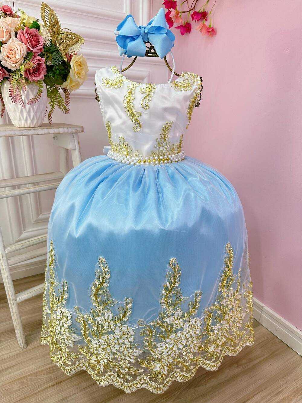 Vestido Infantil Branco Com Azul e Renda Realeza Daminhas