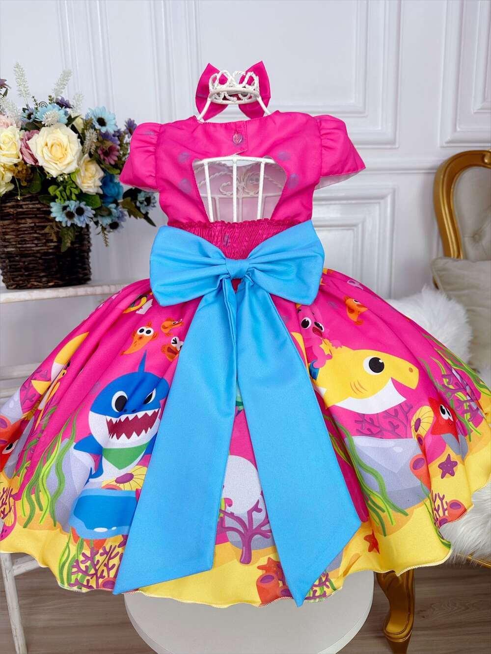 Vestido Infantil Baby Shark Brincando Fundo Mar Pink C/ Laço