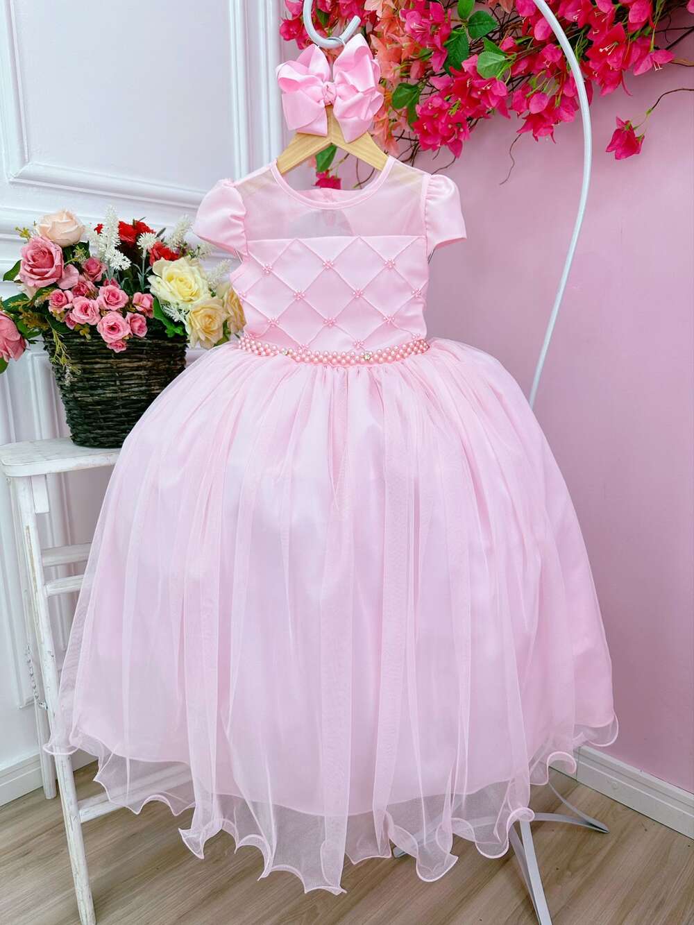 Vestido Infantil Rosa Bebê C/ Busto Nervura e Pérolas Damas