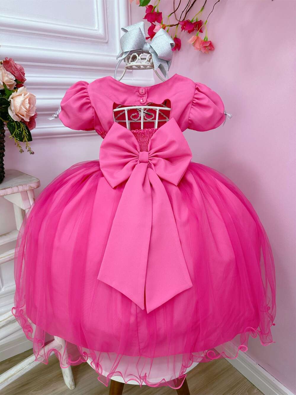 Vestido Infantil Barbie Rosa Chiclete Com Cinto de Strass