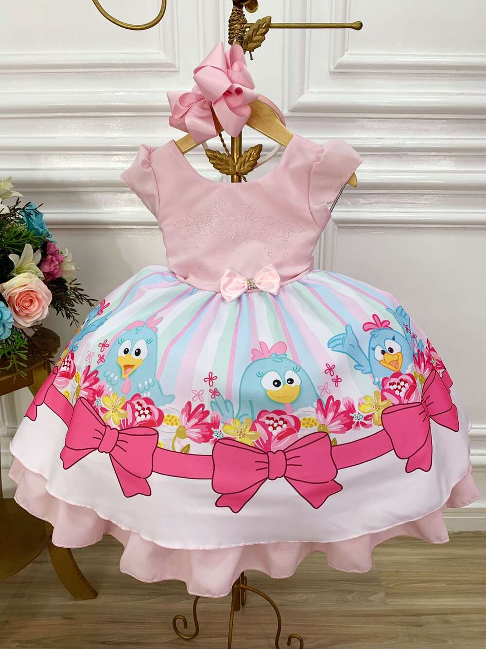 Vestido Infantil Galinha Pintadinha Rosa Peito Com Strasss