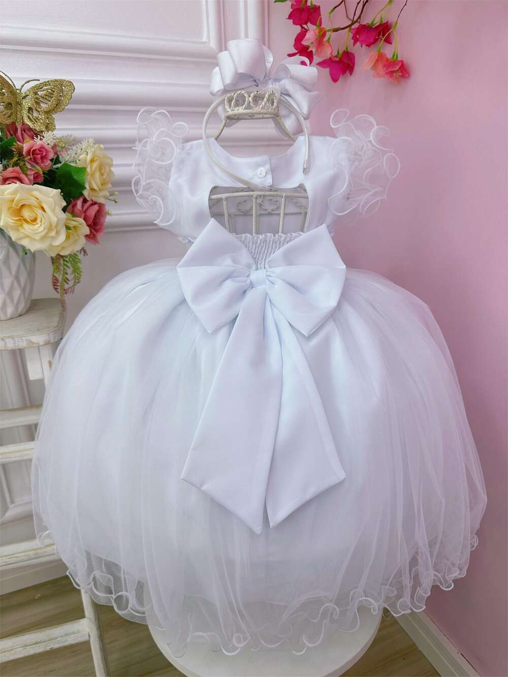 Vestido Infantil Branco C/ Strass no Busto e Cinto de Pérolas