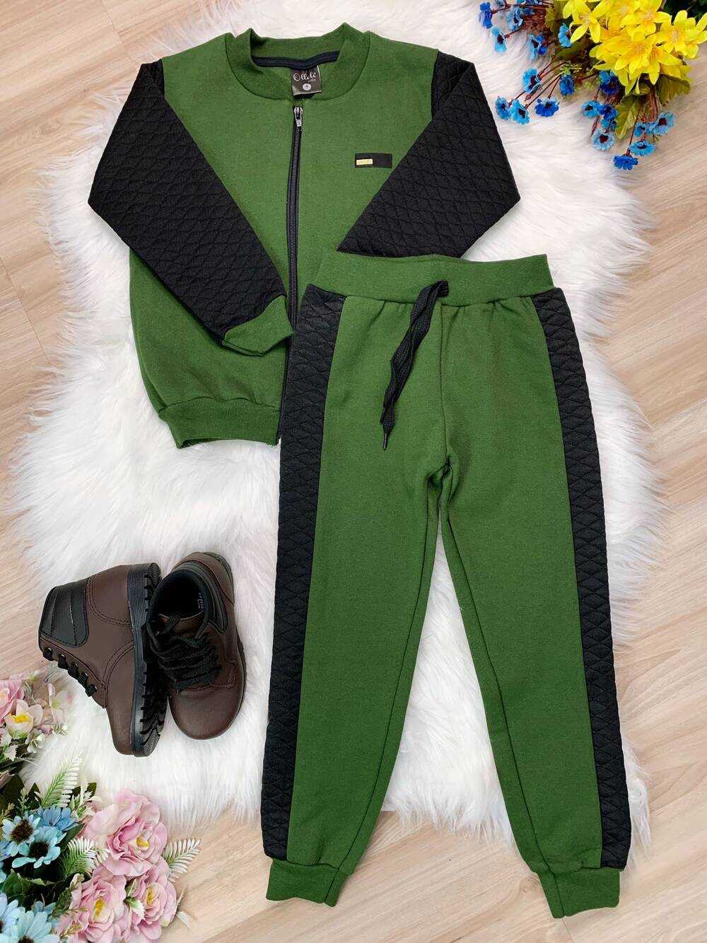 Conjunto de Moletom Jaqueta e Calça Verde Escuro