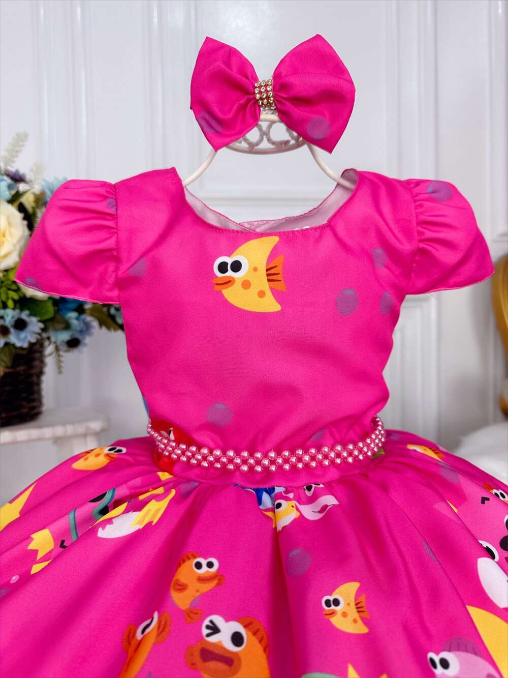 Vestido Infantil Baby Shark Brincando Fundo Mar Pink C/ Laço