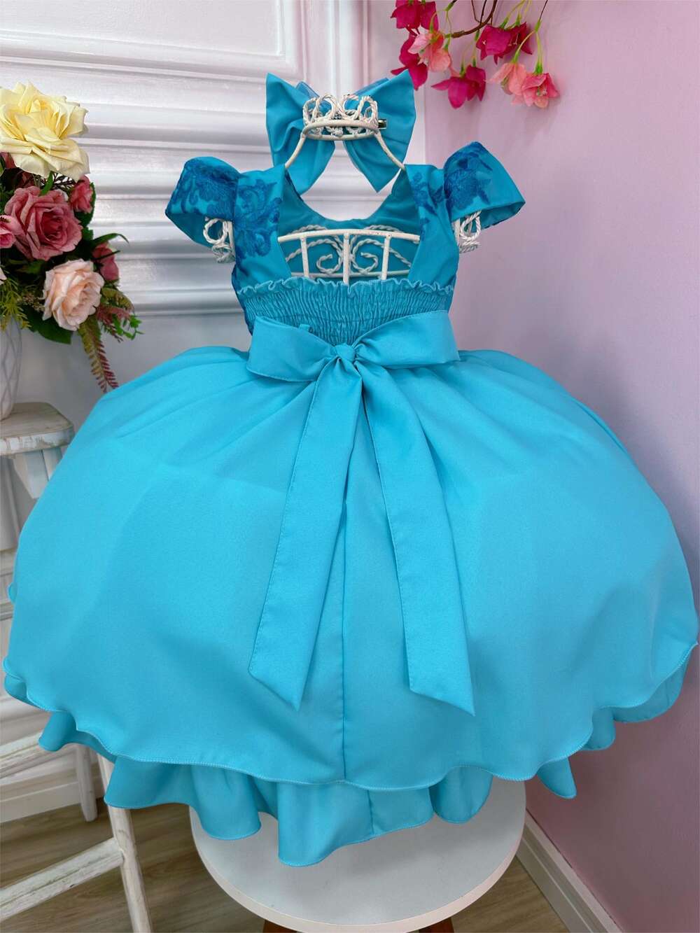 Vestido Infantil Verde Tiffany C/ Renda Laço e Cinto Pérolas