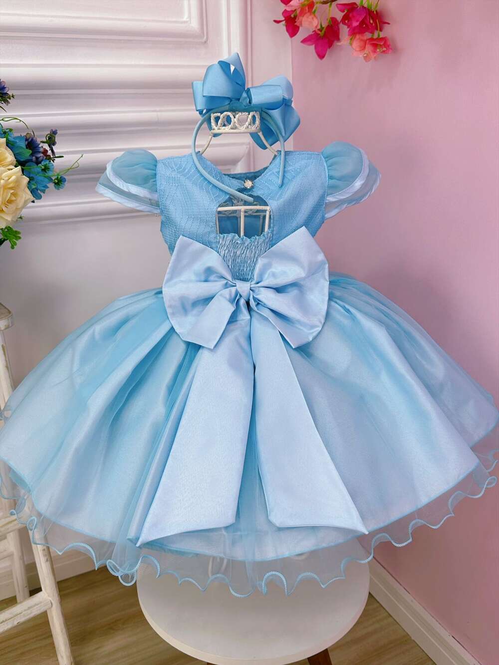 Vestido Infantil Azul C/ Aplique Flores Borboletas e Renda