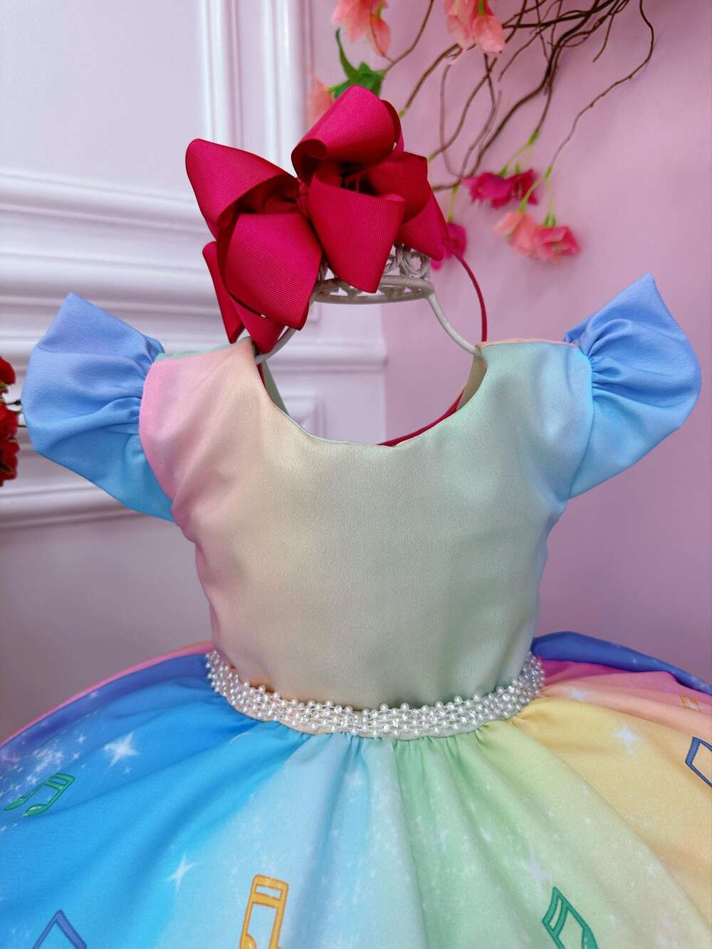 Vestido Infantil Festa da Barbie Princesas Colorido Strass