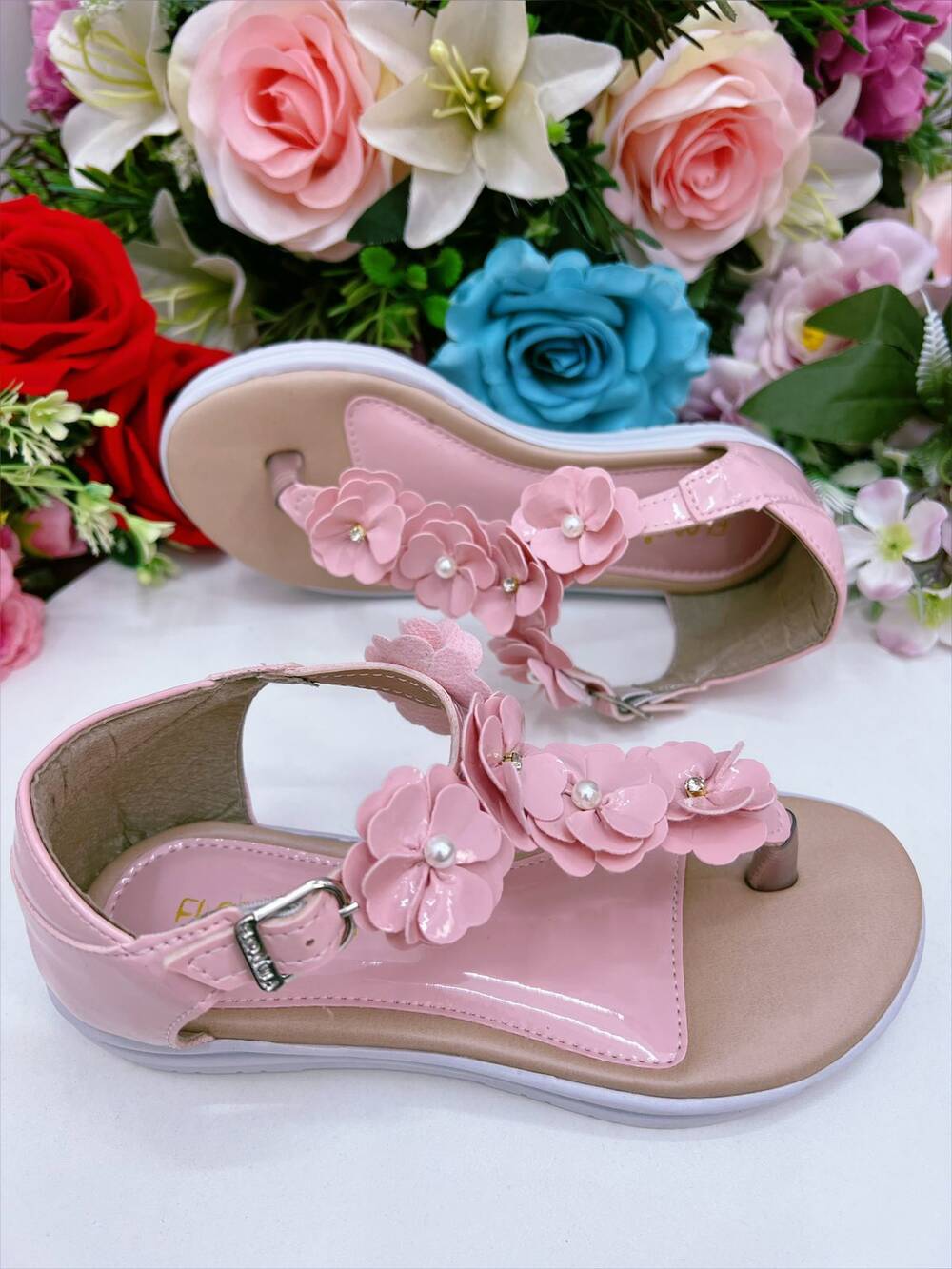 Sandália Infantil C/ Flor Pérolas e Strass Rasteira Rosa