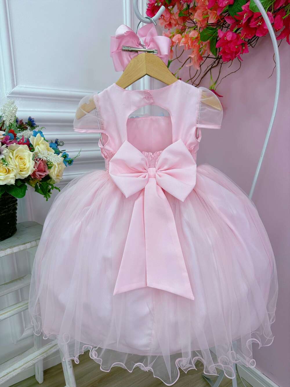 Vestido Infantil Rosa Busto Plissado Aplique Flores Borboleta