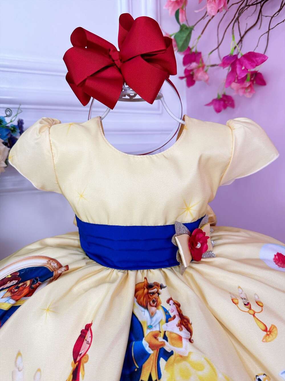 Vestido Infantil Bela e a Fera Amarelo Broche Flor Princesa