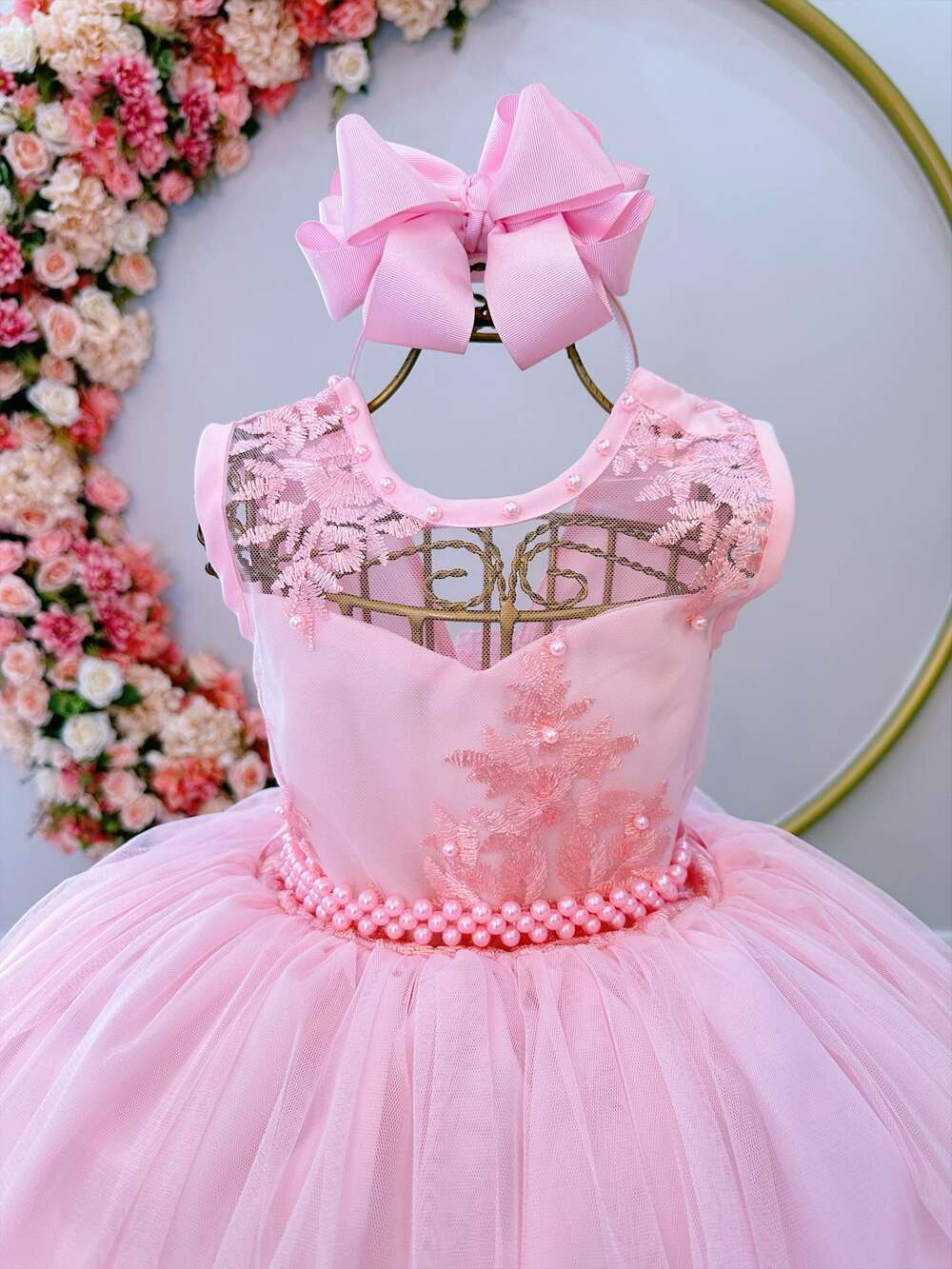 Vestido Infantil Rosa Damas C/ Renda e Cinto de Pérolas Luxo