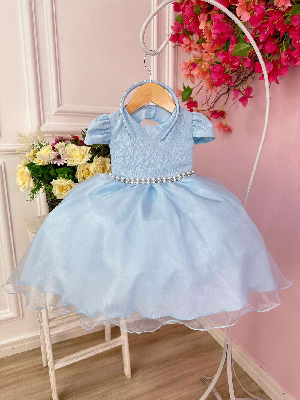 Vestido Infantil Azul C/ Renda e Cinto de Pérolas Tiara