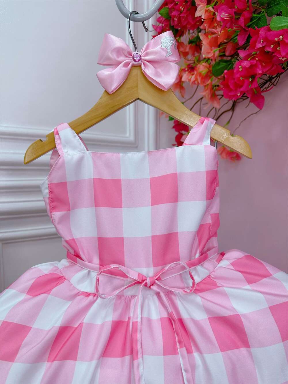 Vestido Infantil Barbie Xadrez Rosa Bebê Com Laço