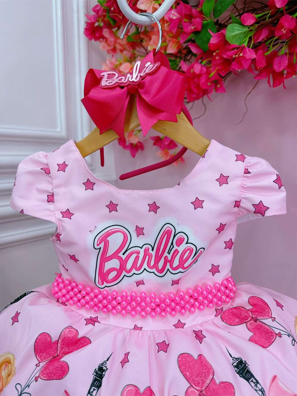 Vestido Infantil Barbie em Paris Rosa e Pink Cinto Pérolas