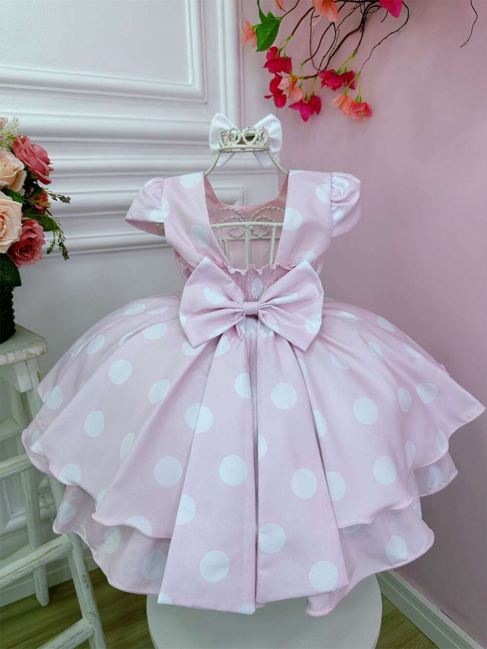 Vestido Infantil Rosa C/ Bolinhas Brancas Minnie e Laço