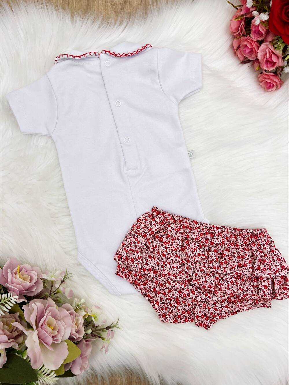 Conjunto Infantil Blusa Calcinha Branco e Vermelho