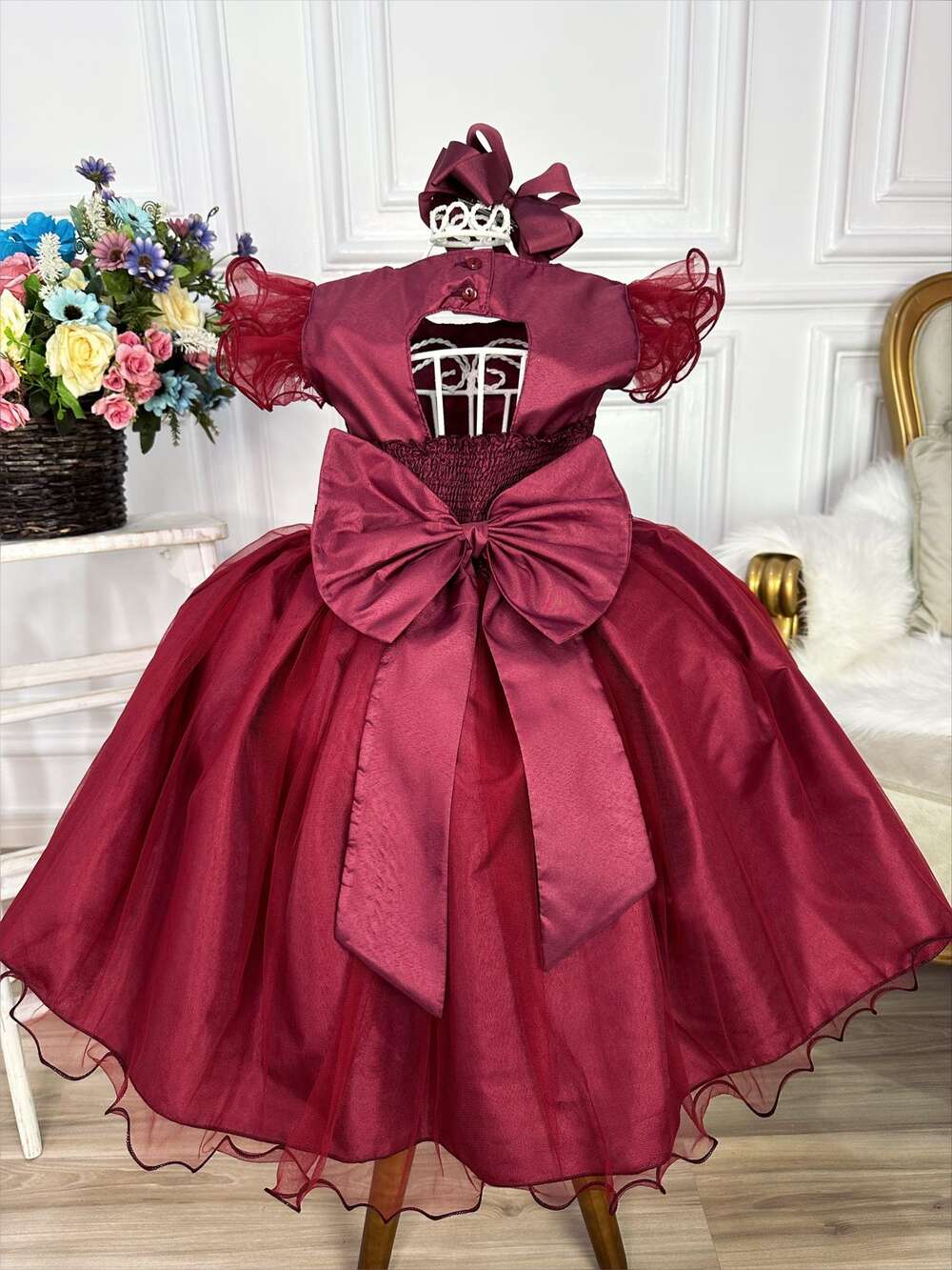 Vestido Infantil Marsala C/ Renda e Broche de Flor e Pérola