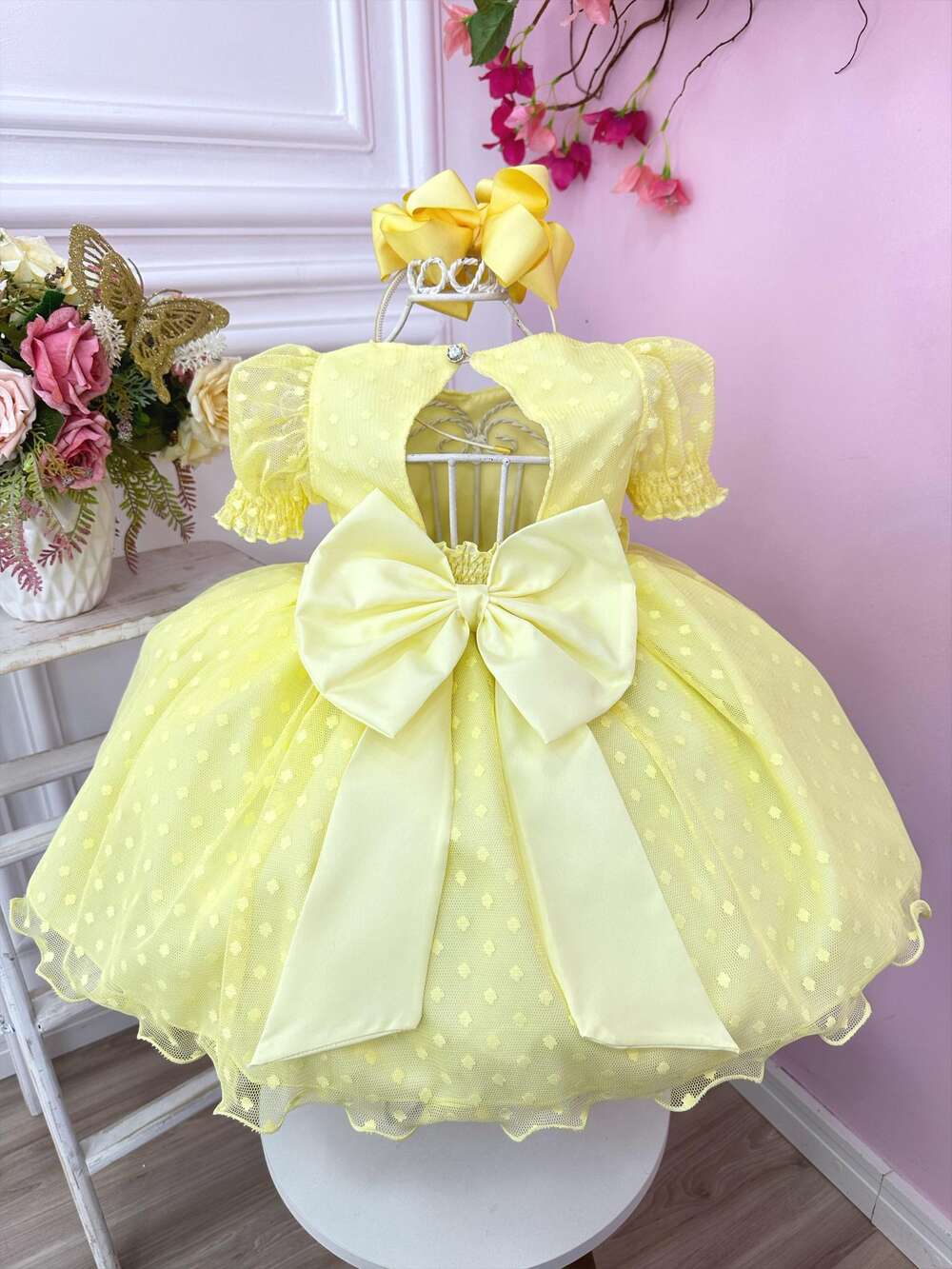 Vestido Bebê Amarelo Com Poá e Pérolas Batizados Festas