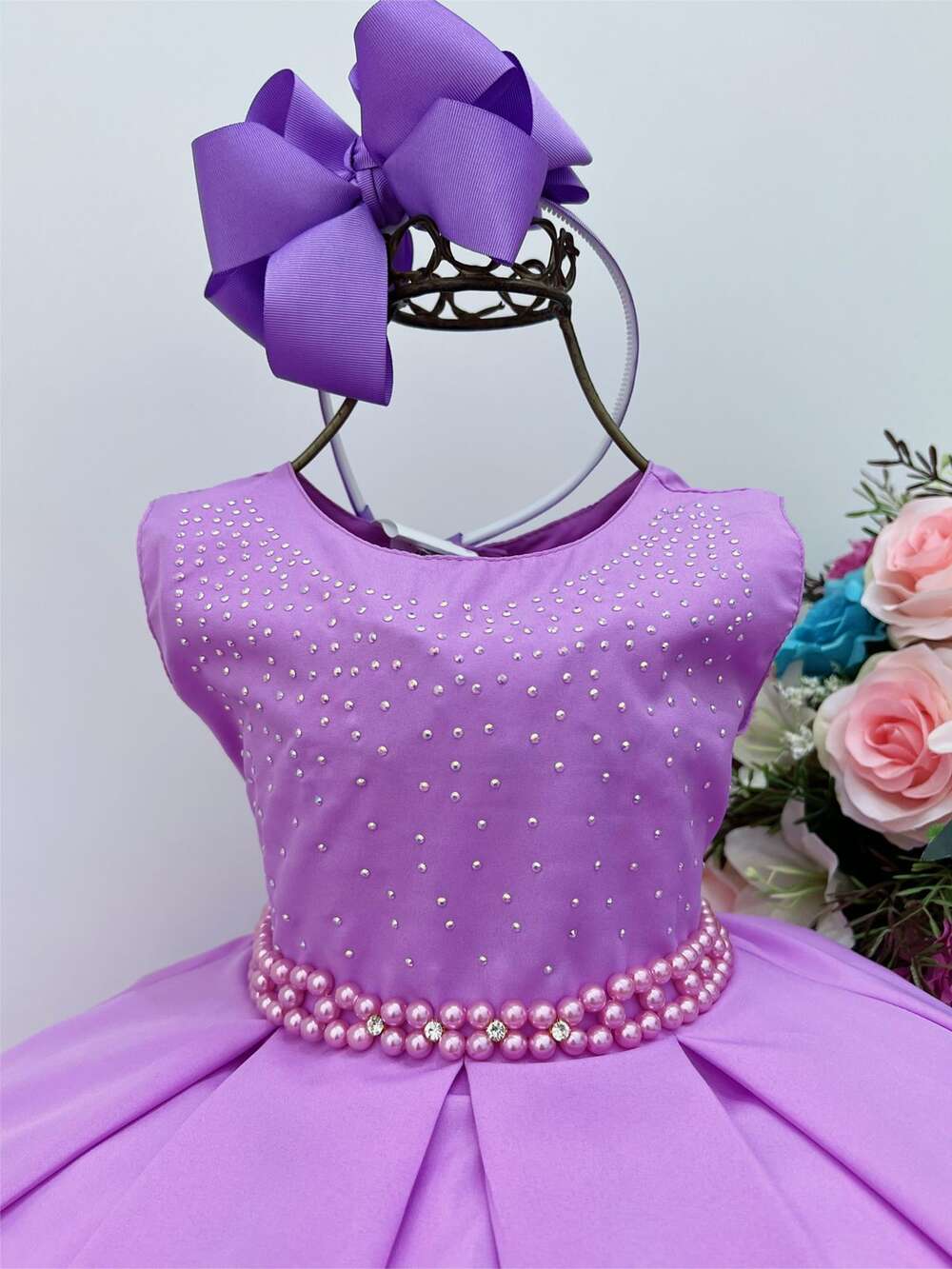 Vestido Infantil Lilás Cinto de Pérolas Peito Strass