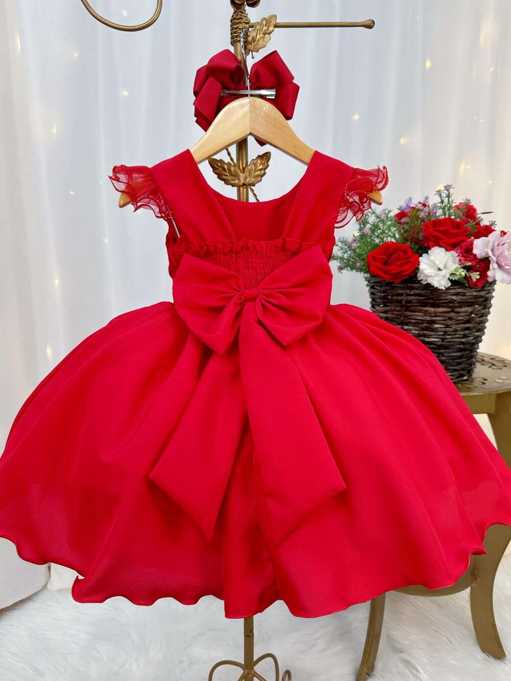 Vestido Infantil Vermelho Busto Plissado Strass Flores Natal