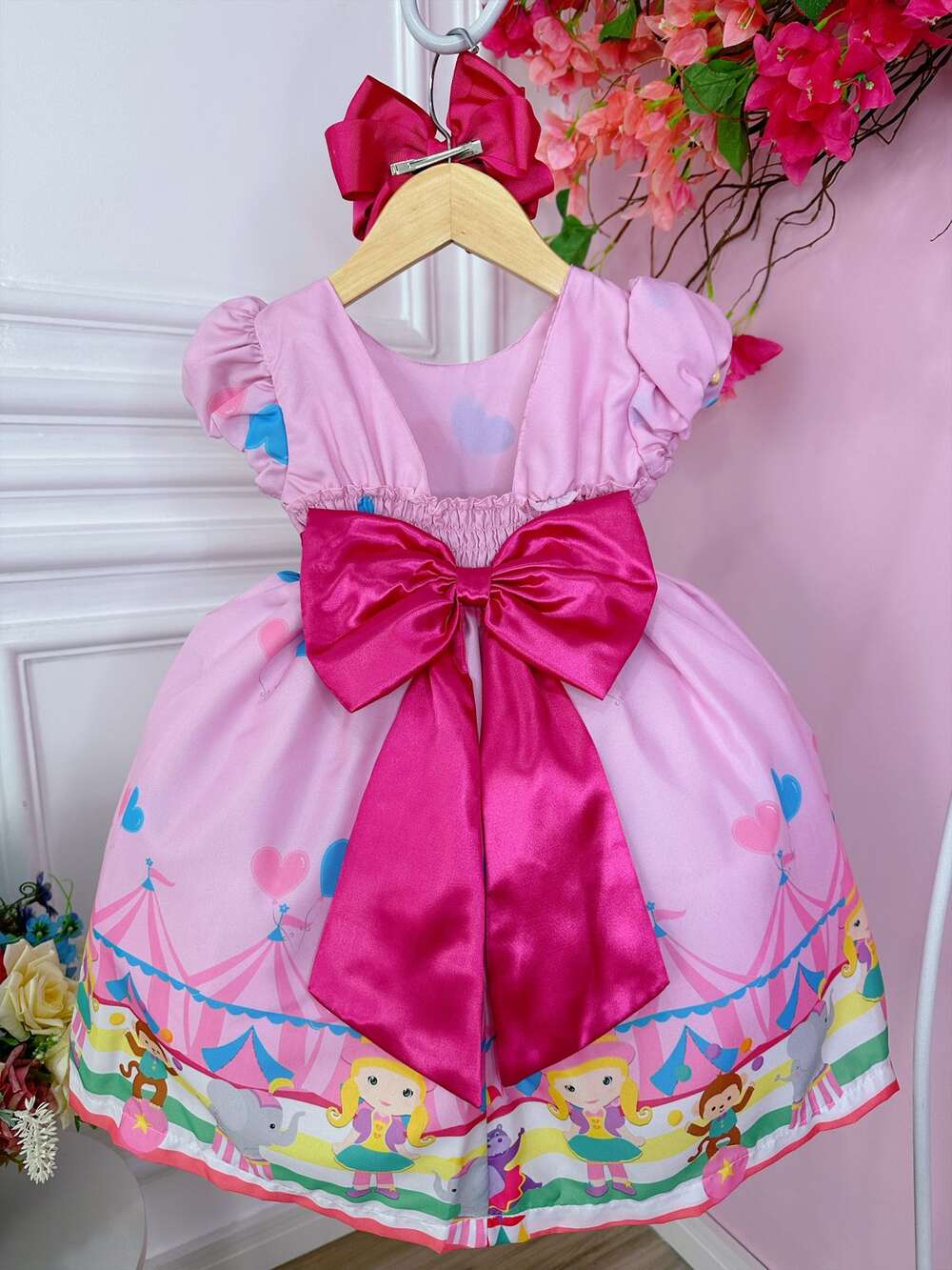 Vestido Infantil Rosa Circo Corações Laço Pink Super Luxo