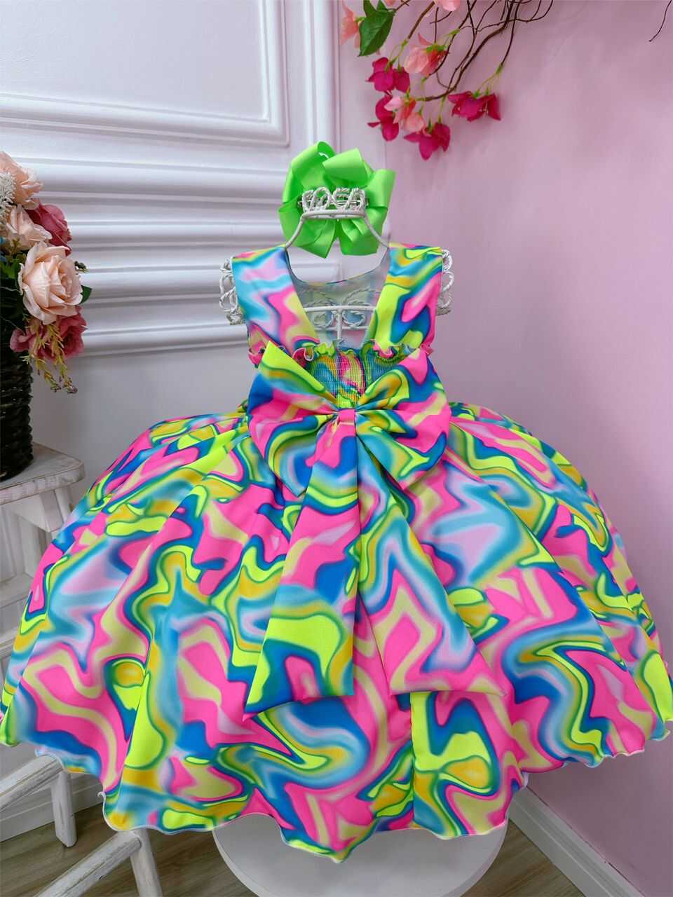 Vestido Infantil Barbie Colorido Neon C/ Broche de Laço