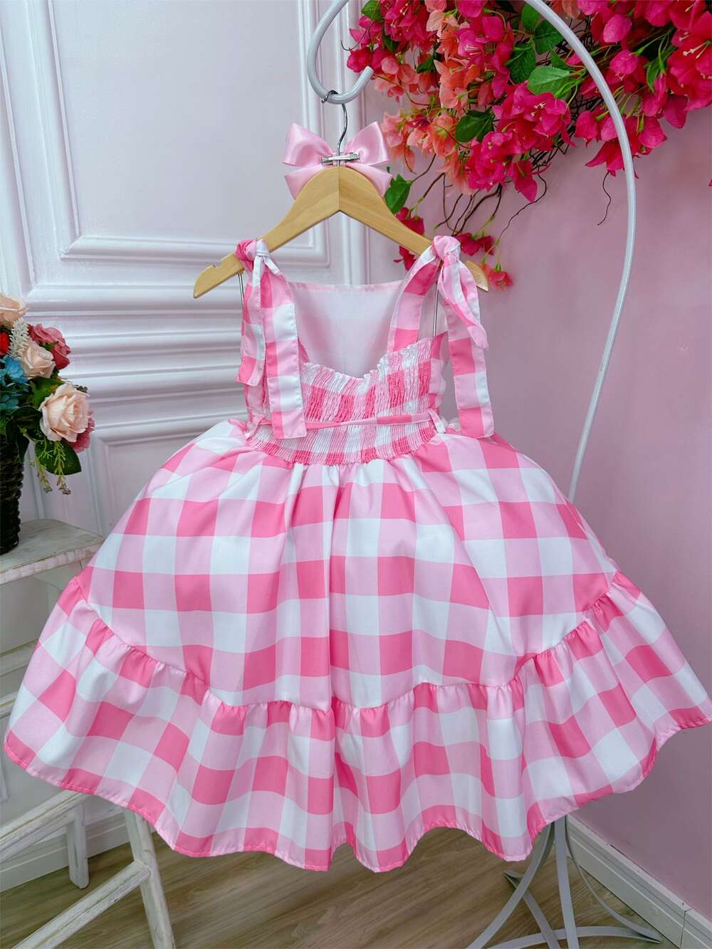 Vestido Infantil Barbie Xadrez Rosa Bebê Com Laço