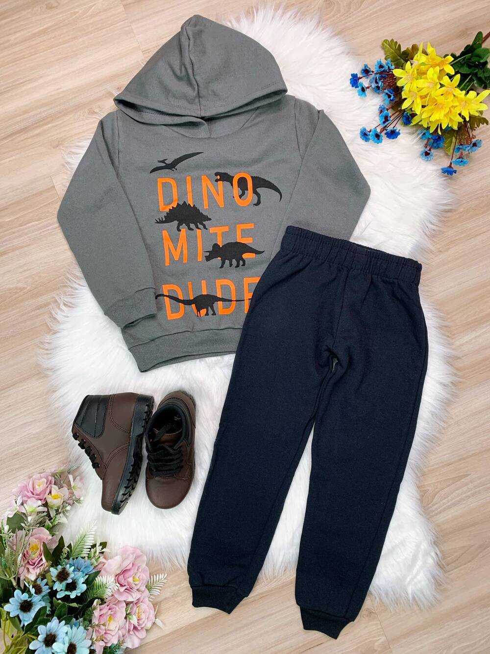 Conjunto de Moletom Blusa C/ Capuz Cinza Chumbo Calça Preto