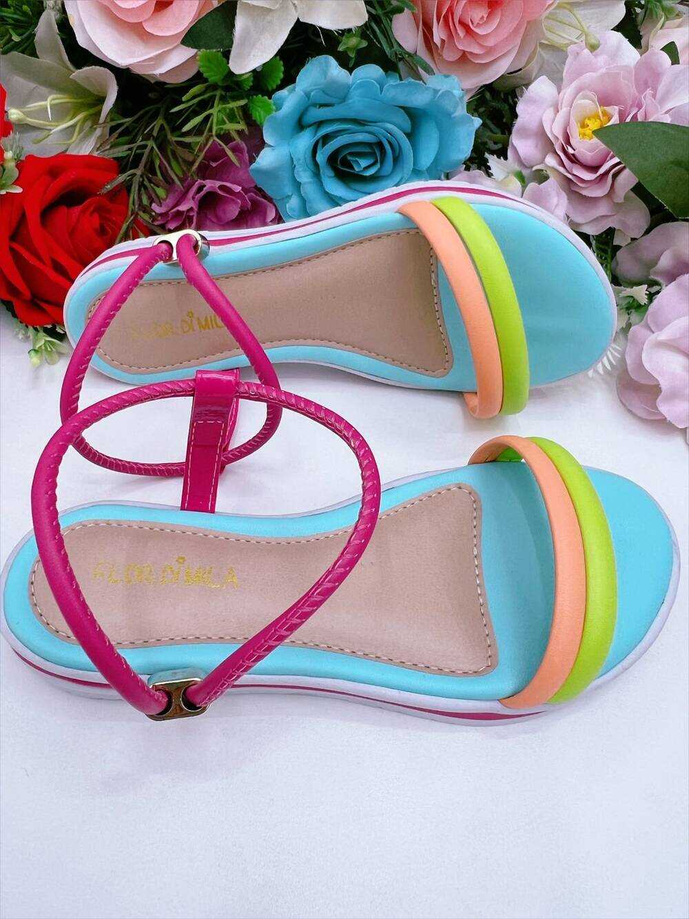 Sandália Infantil C/ Tiras Coloridas Rasteira Azul Bebê