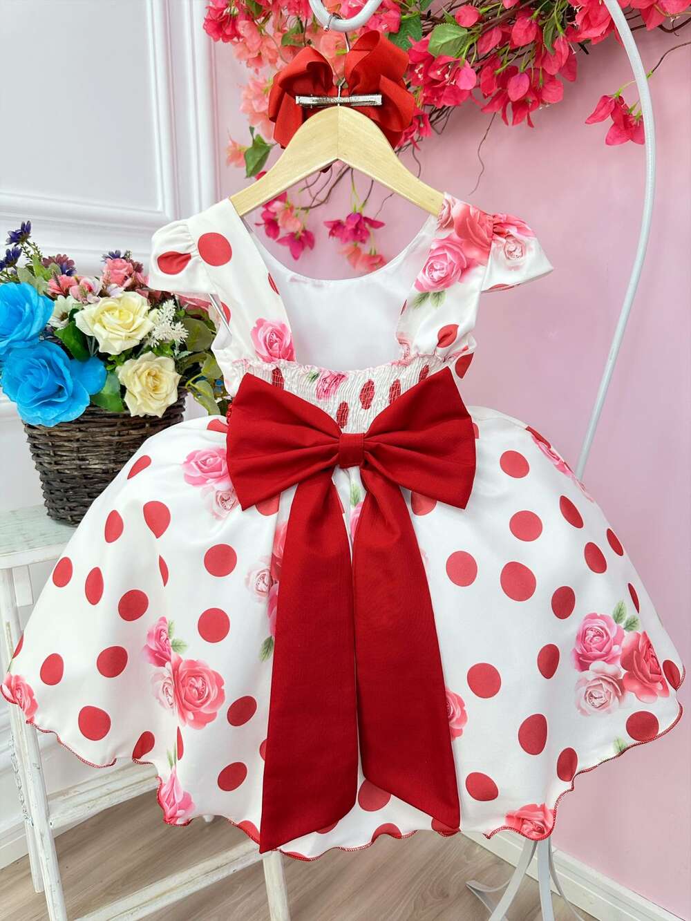 Vestido Infantil Off White Florido de Rosas Primavera Luxo