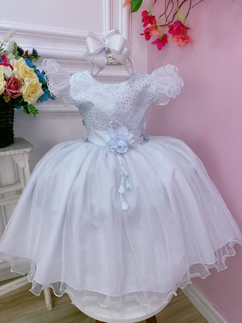 Vestido Infantil Branco Com Glitter e Broche de Flor Luxo