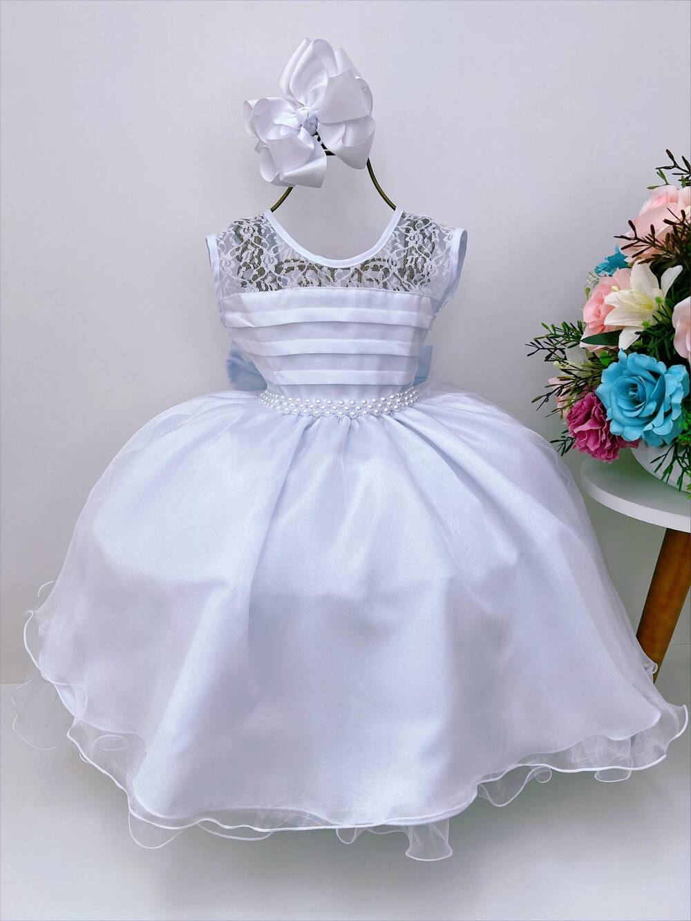 Vestido Infantil Branco Com Renda Cinto Pérolas