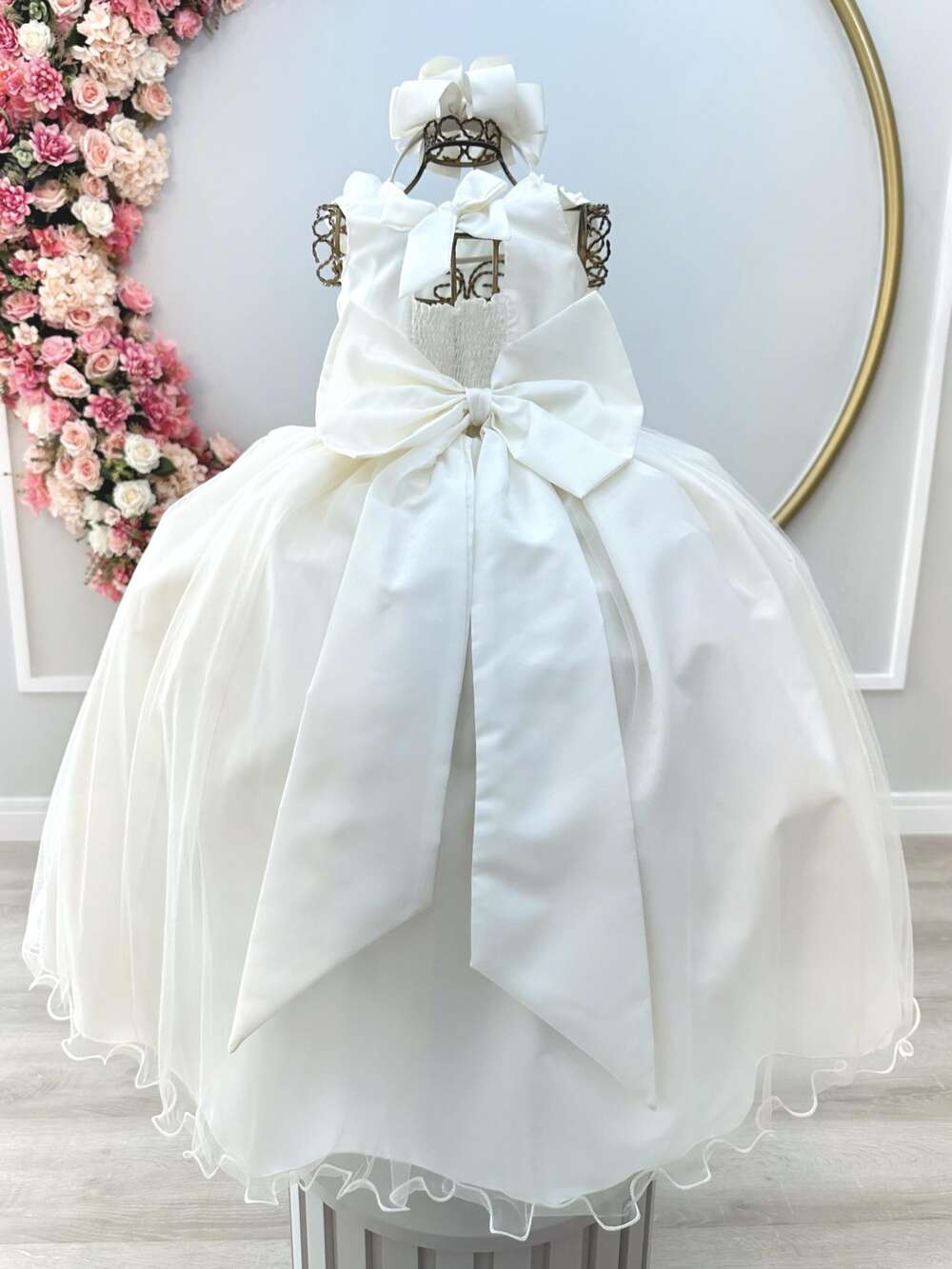 Vestido Infantil Off White Damas Honra Casamentos C/ Broche