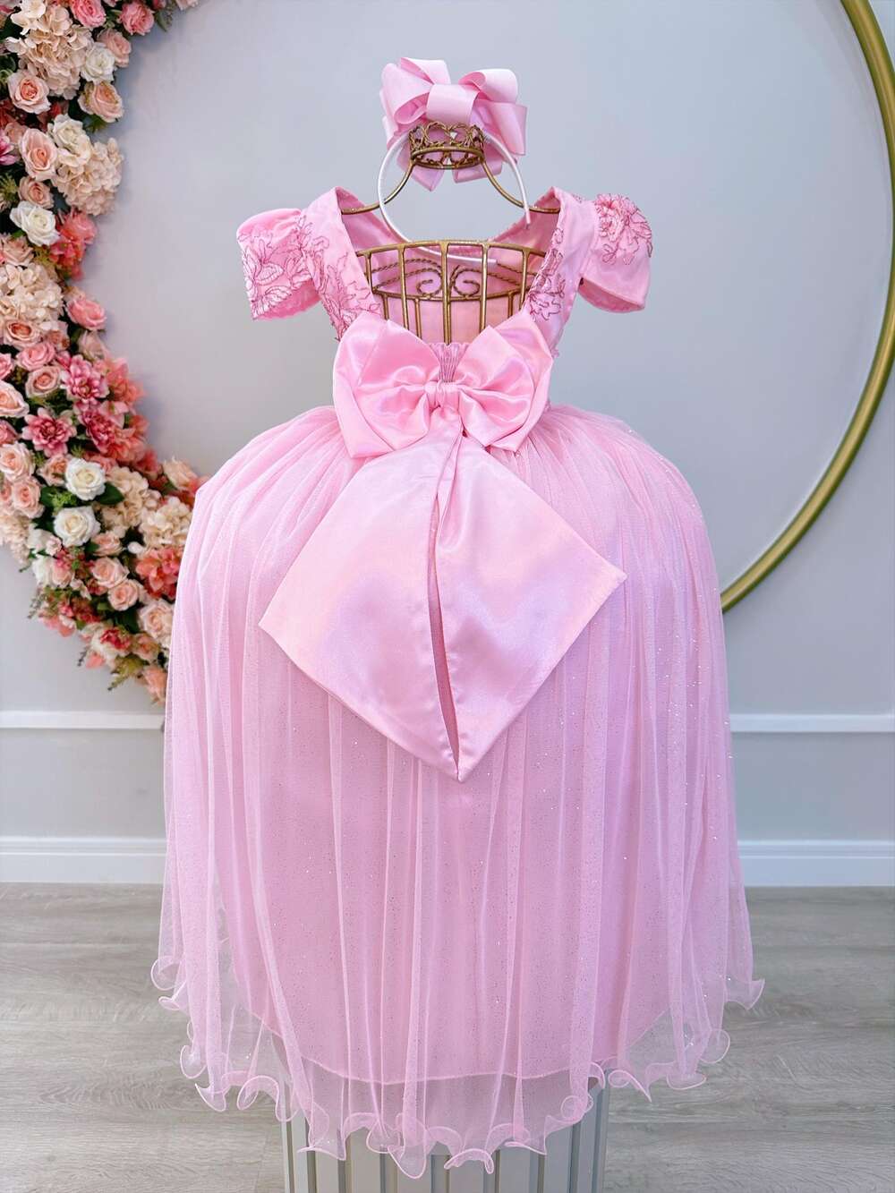 Vestido Infantil Rosa Realeza C/ Renda e Pérolas Damas