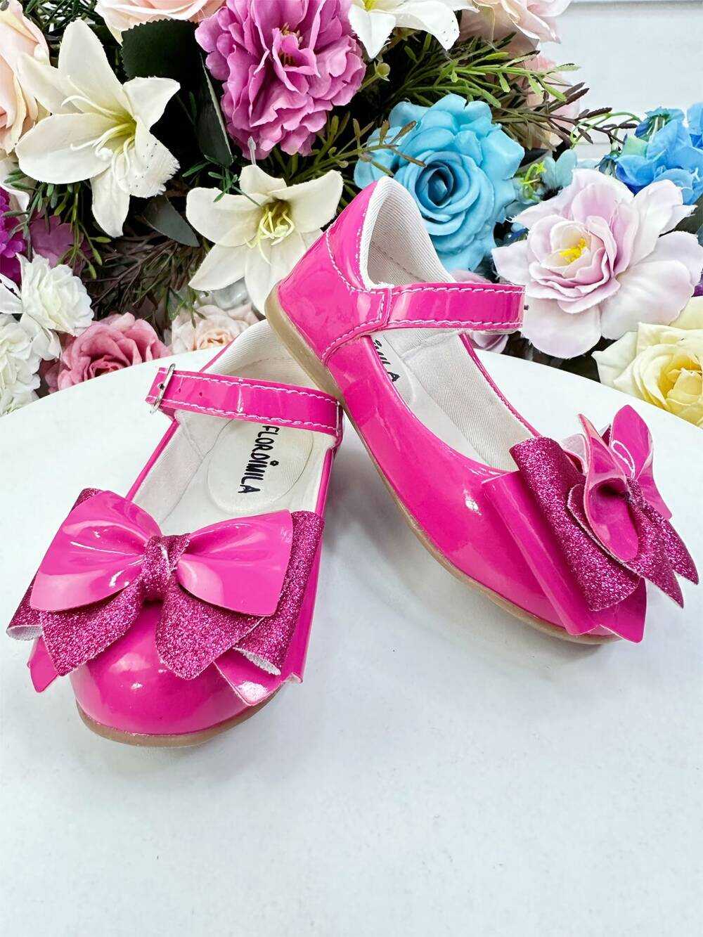 Sapatinho Pink Verniz Com Lacinho e Glitter Super Luxo