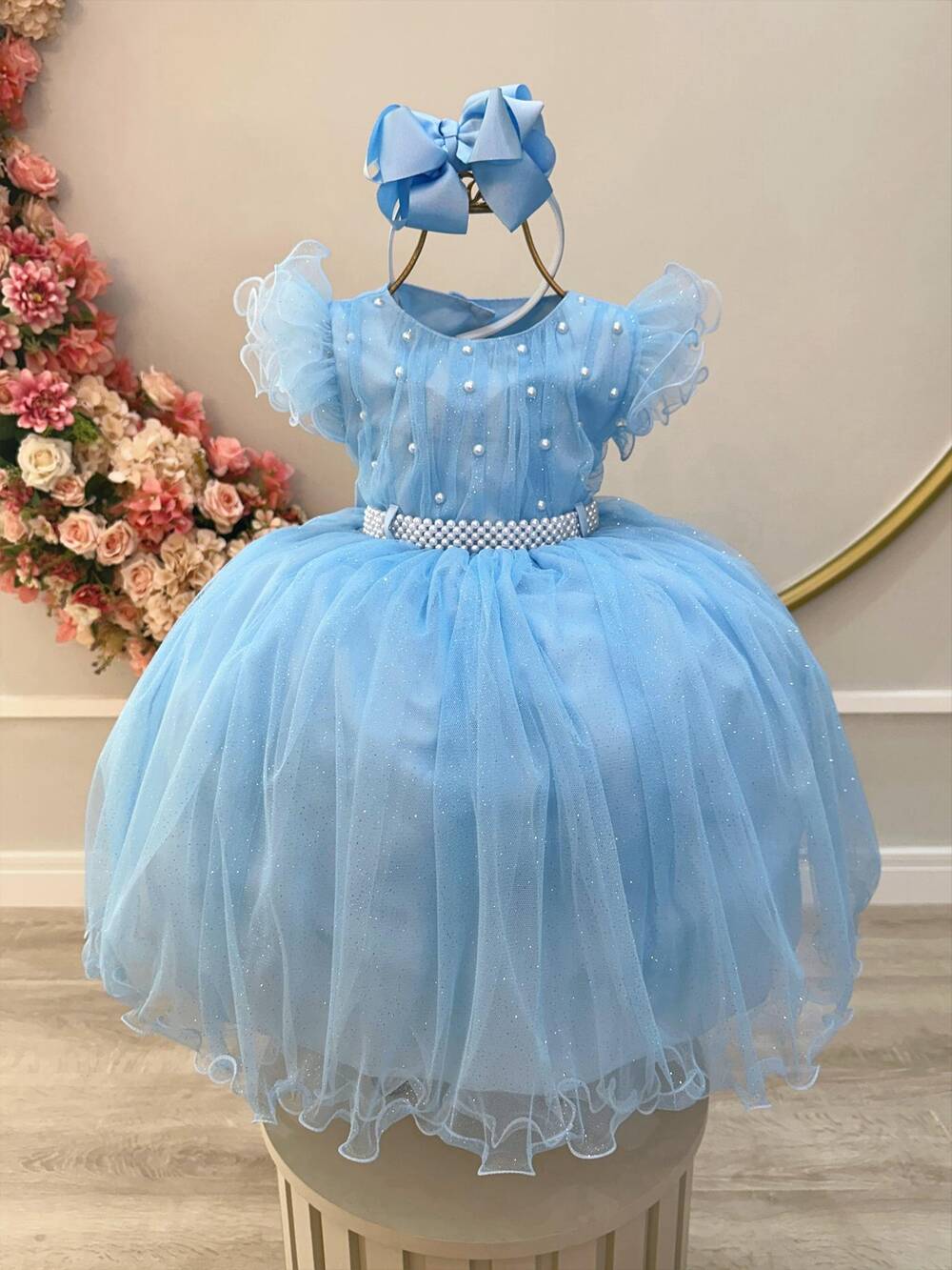 Vestido Infantil Azul Bebê C/ Cinto de Pérolas e Busto Damas