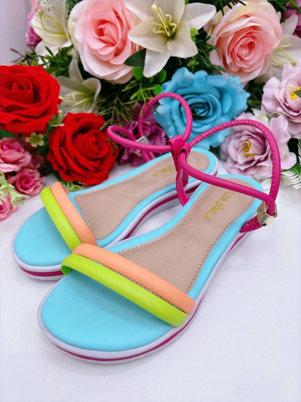 Sandália Infantil C/ Tiras Coloridas Rasteira Azul Bebê