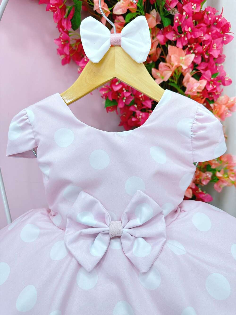 Vestido Infantil Rosa C/ Bolinhas Brancas Minnie e Laço