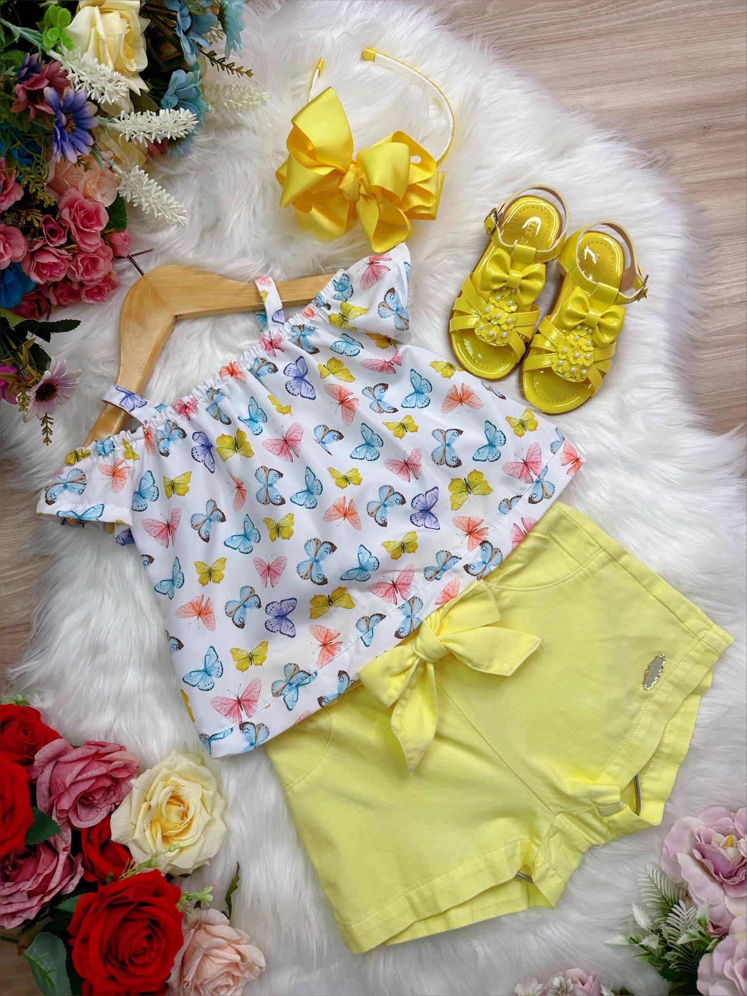 Conjunto Infantil Blusa Borboletas e Short Amarelo