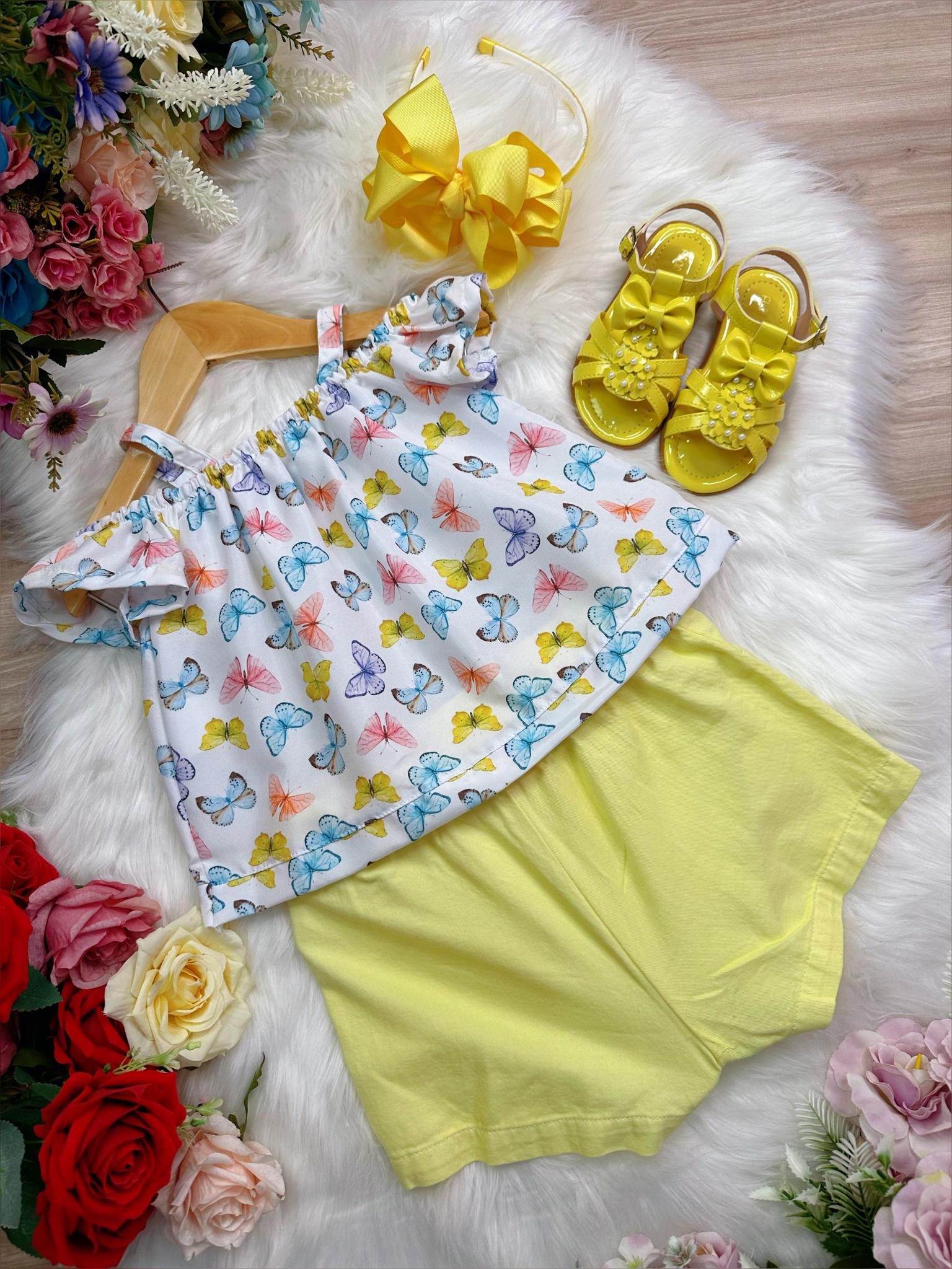 Conjunto Infantil Blusa Borboletas e Short Amarelo