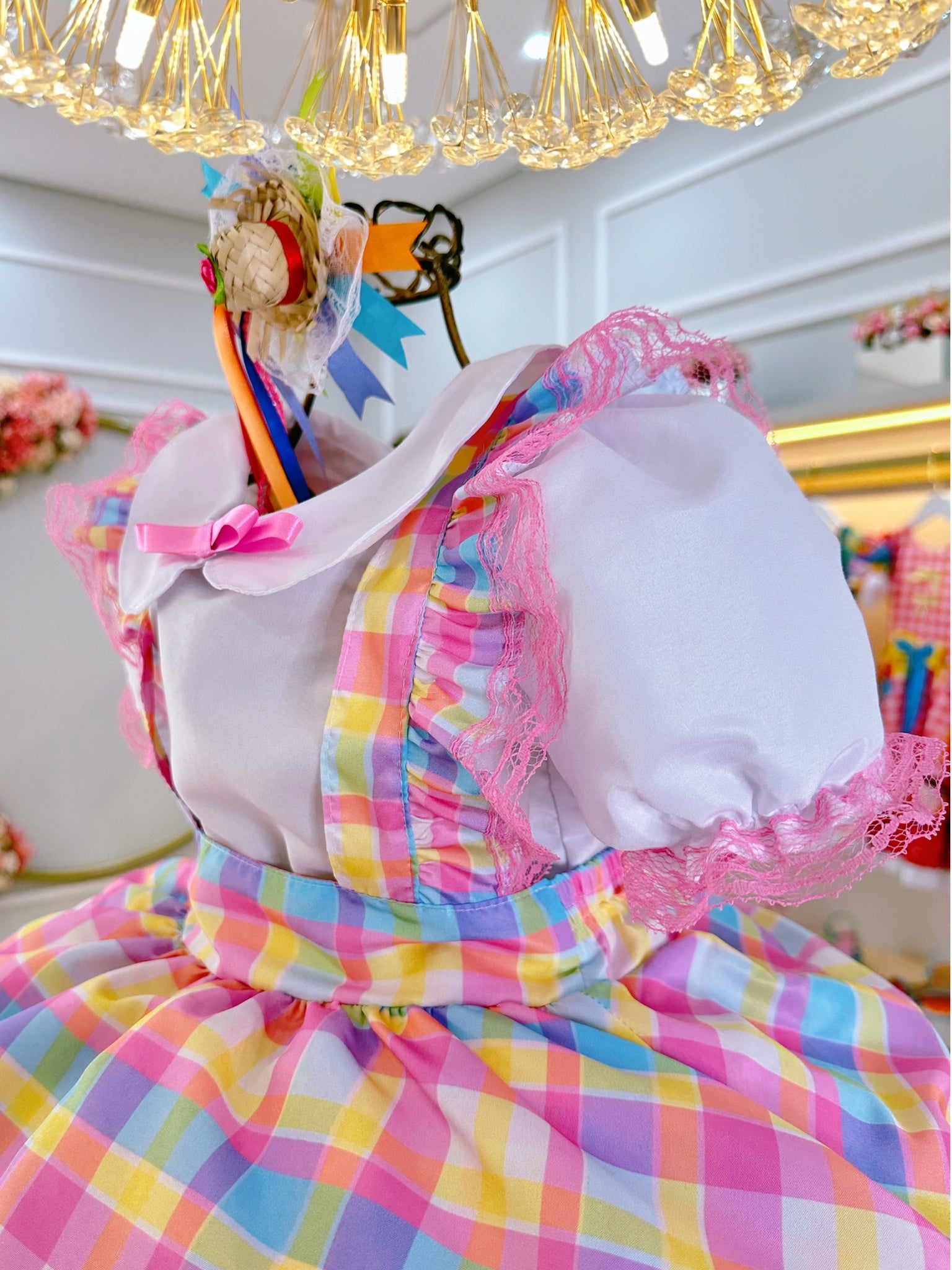 Conjunto Infantil Junino Camisa e Salopete Xadrez Rosa Estampado