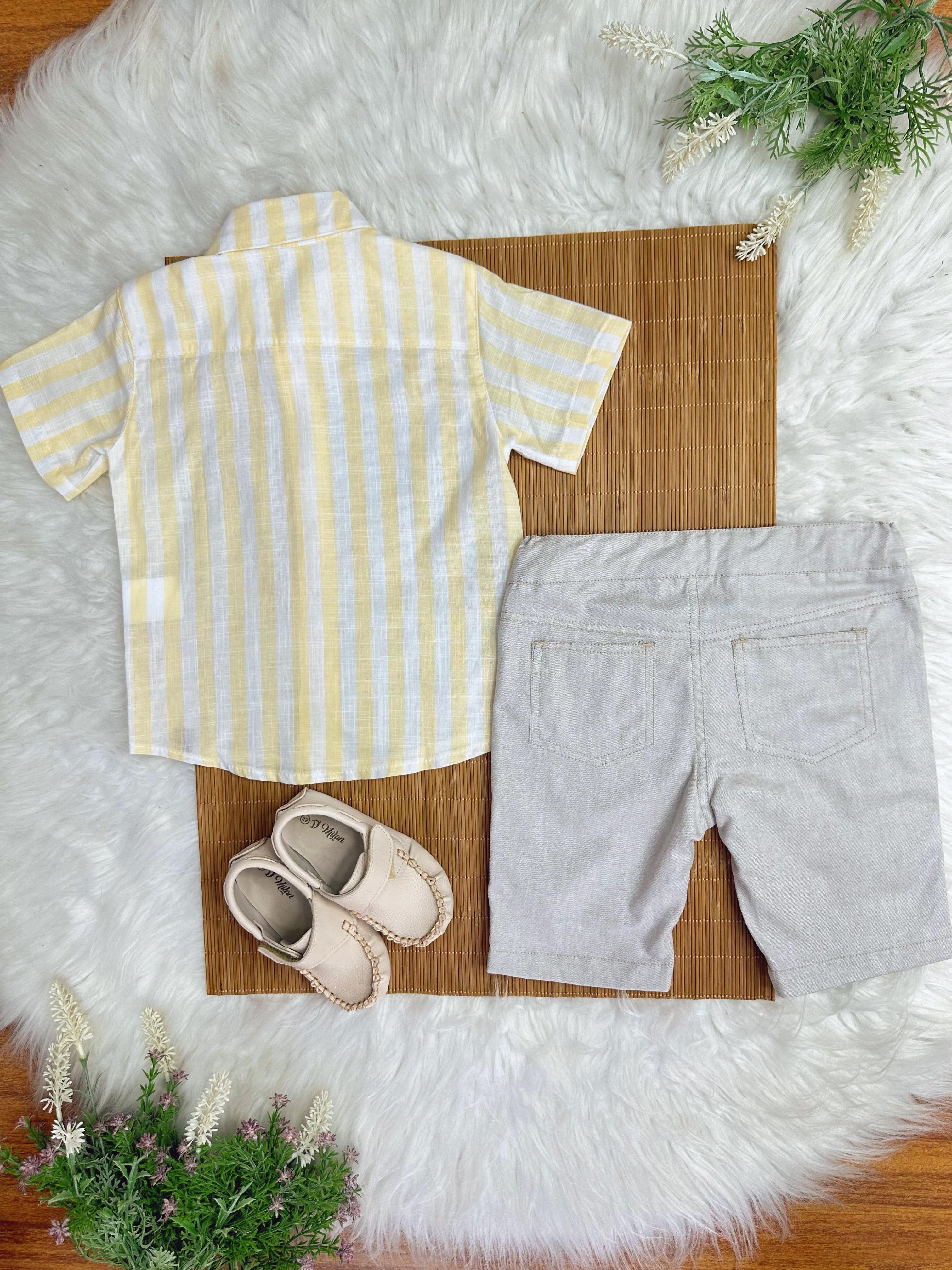 Conjunto Meninos Camisa Listrada Amarela Bermuda Bege Casual