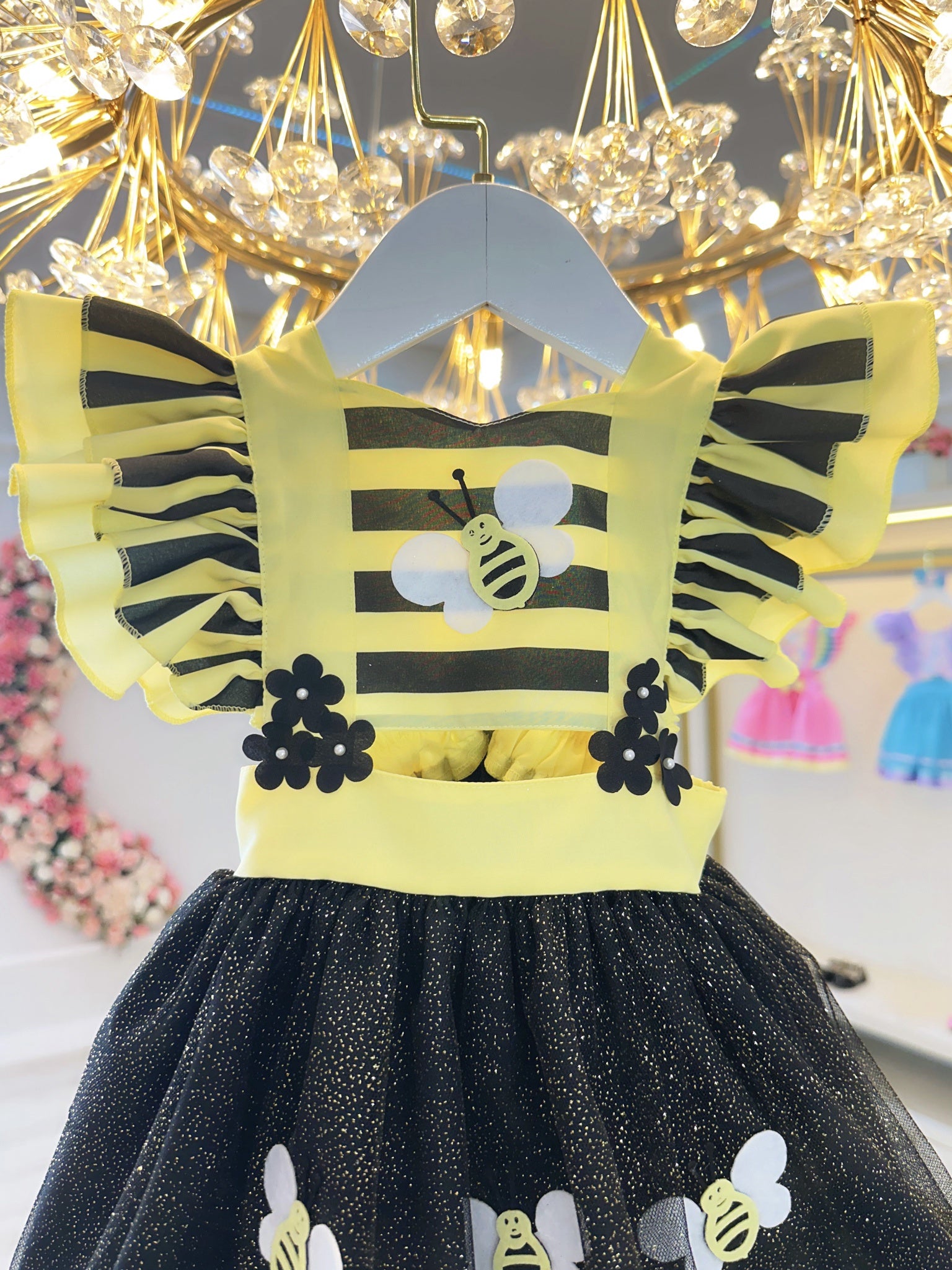 Romper Abelhinha Com Asa e Apliques Luxo Amarelo