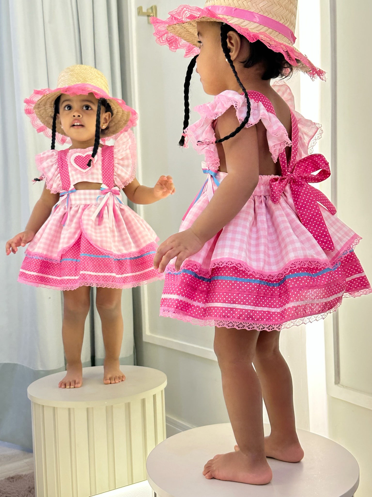 Romper Junino Rosa Claro Xadrez Com Laço de Chapéuzinho