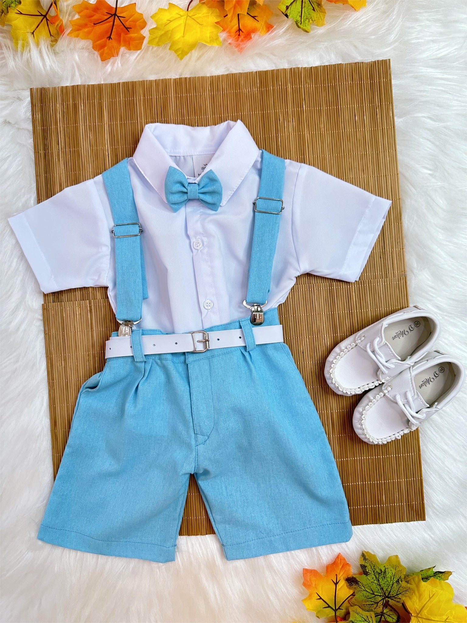 Conjunto Infantil Camisa Branca C/ Short Susp. e Gravata Azul