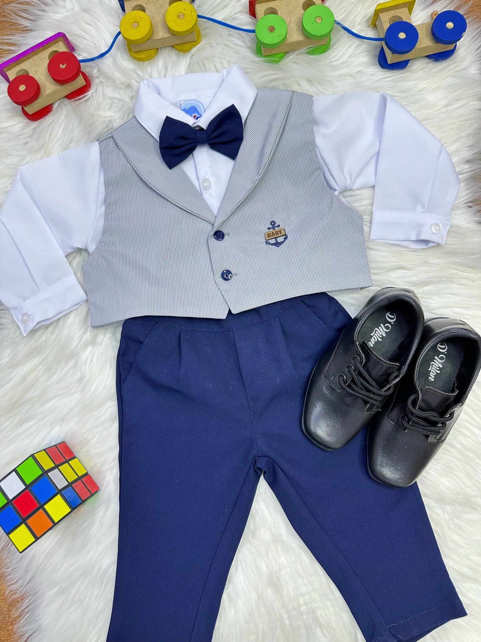 Conjunto Social Calça Colete Gravata Cinza e Camisa Branca
