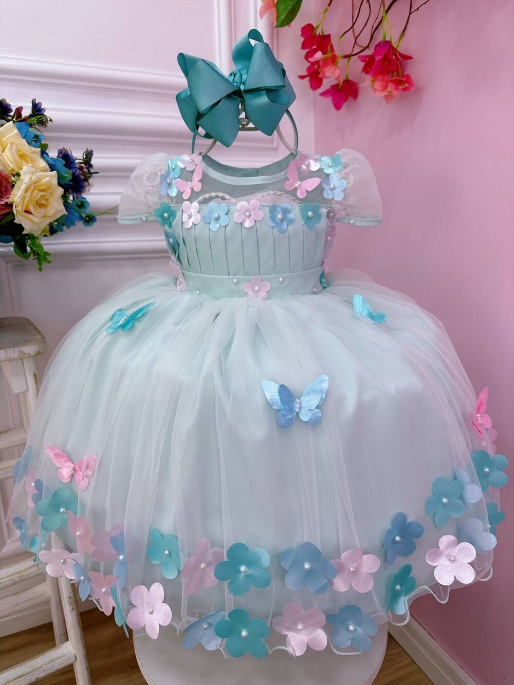 Vestido Infantil Verde Busto Plissado Com Flores Borboleta