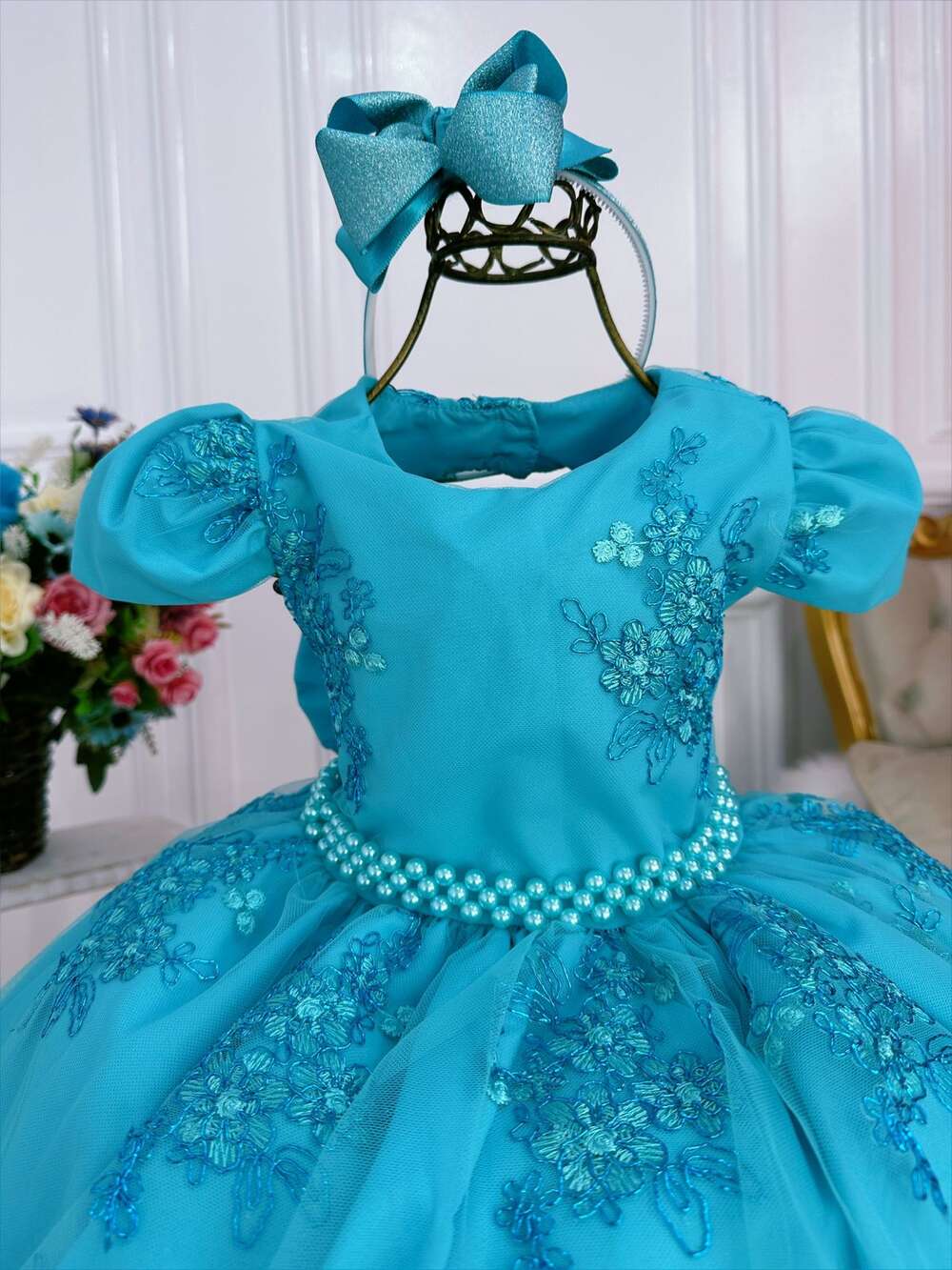 Vestido Infantil Azul Tiffany Renda Realeza Cinto de Pérolas